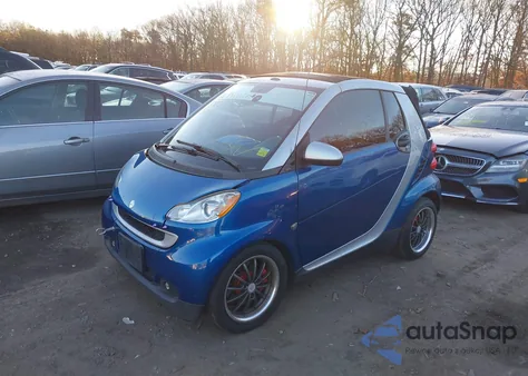 2008 Smart Fortwo Passion из США, поврежденный, VIN WMEEK31X48K167864